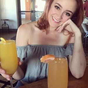 Meet your Posher, Shealeigh